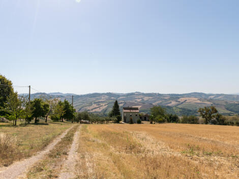 Loro Piceno Le Marche