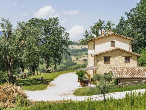 Camporotondo di Fiastrone Le Marche