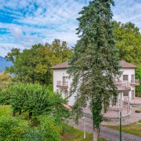 Cazzago Brabbia Lago Maggiore
