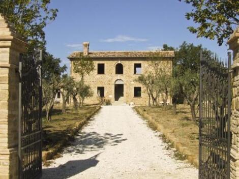 Camporotondo di Fiastrone Le Marche