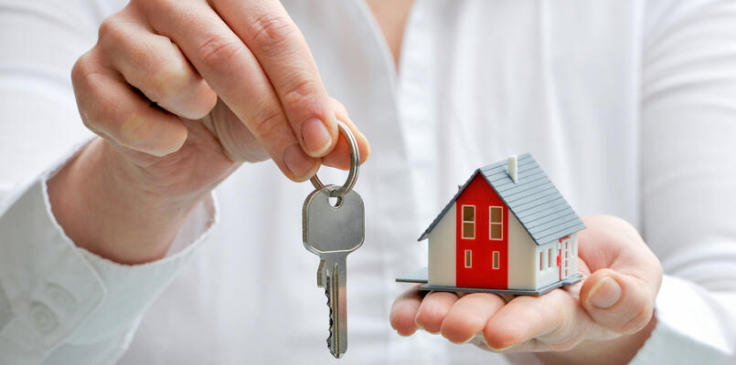 bigstock House And Keys 42686932